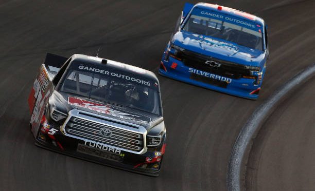Featured image for Dylan Lupton places 10th at Las Vegas Motor Speedway